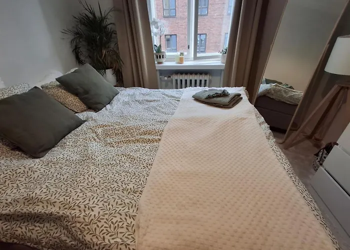 Eerikinkatu 31 B 27 * Helsinki